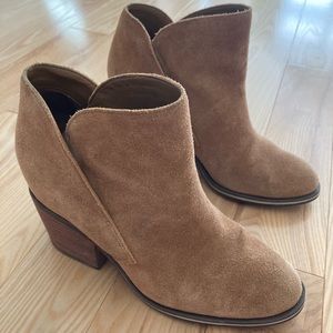 Jessica Simpson Tandra Suede Bootie sz 7
